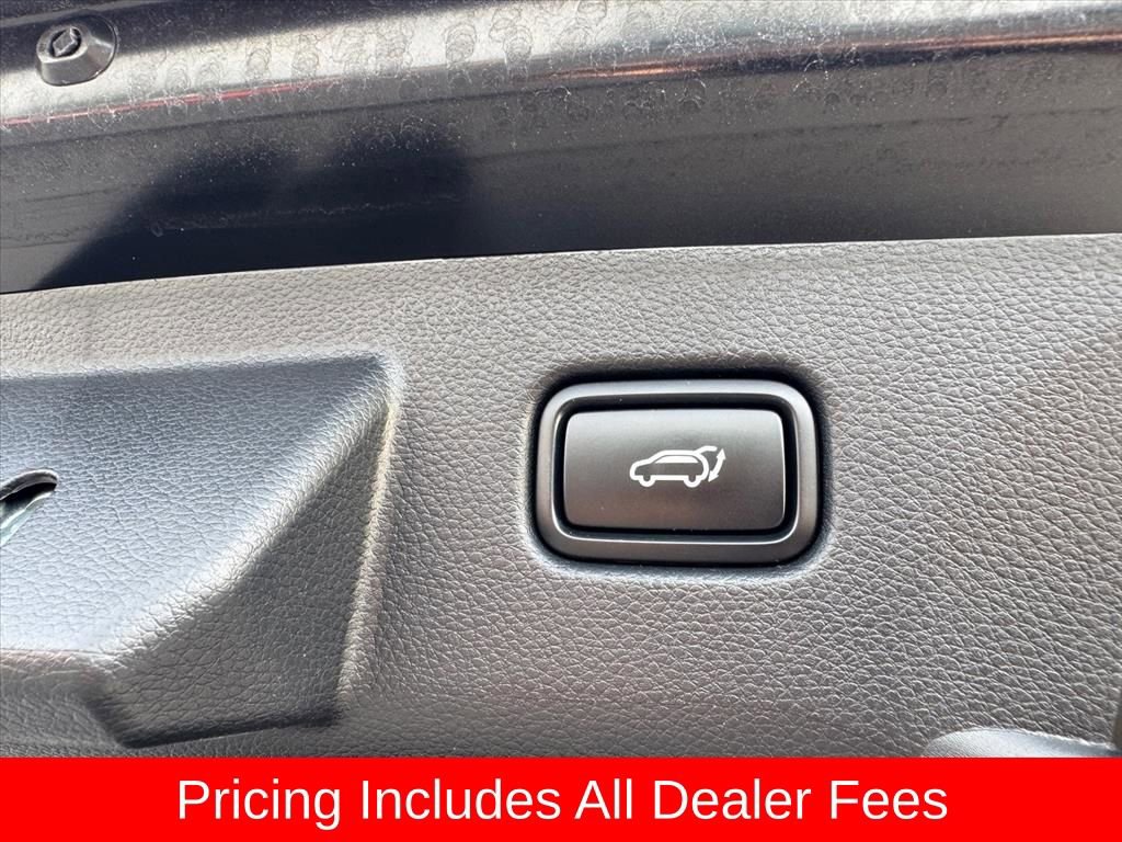 Certified 2025 Kia Seltos EX w/ EX Sunroof Package AWD/4WD image 11