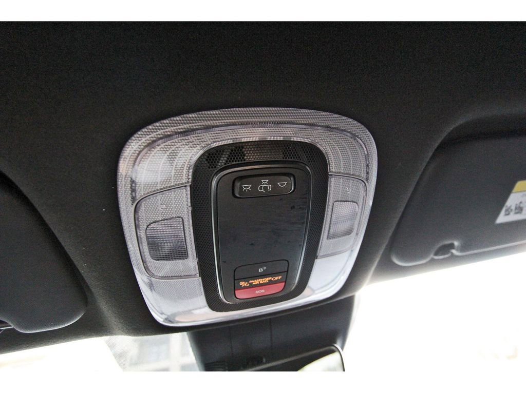 Certified 2025 Hyundai Elantra SEL image 24