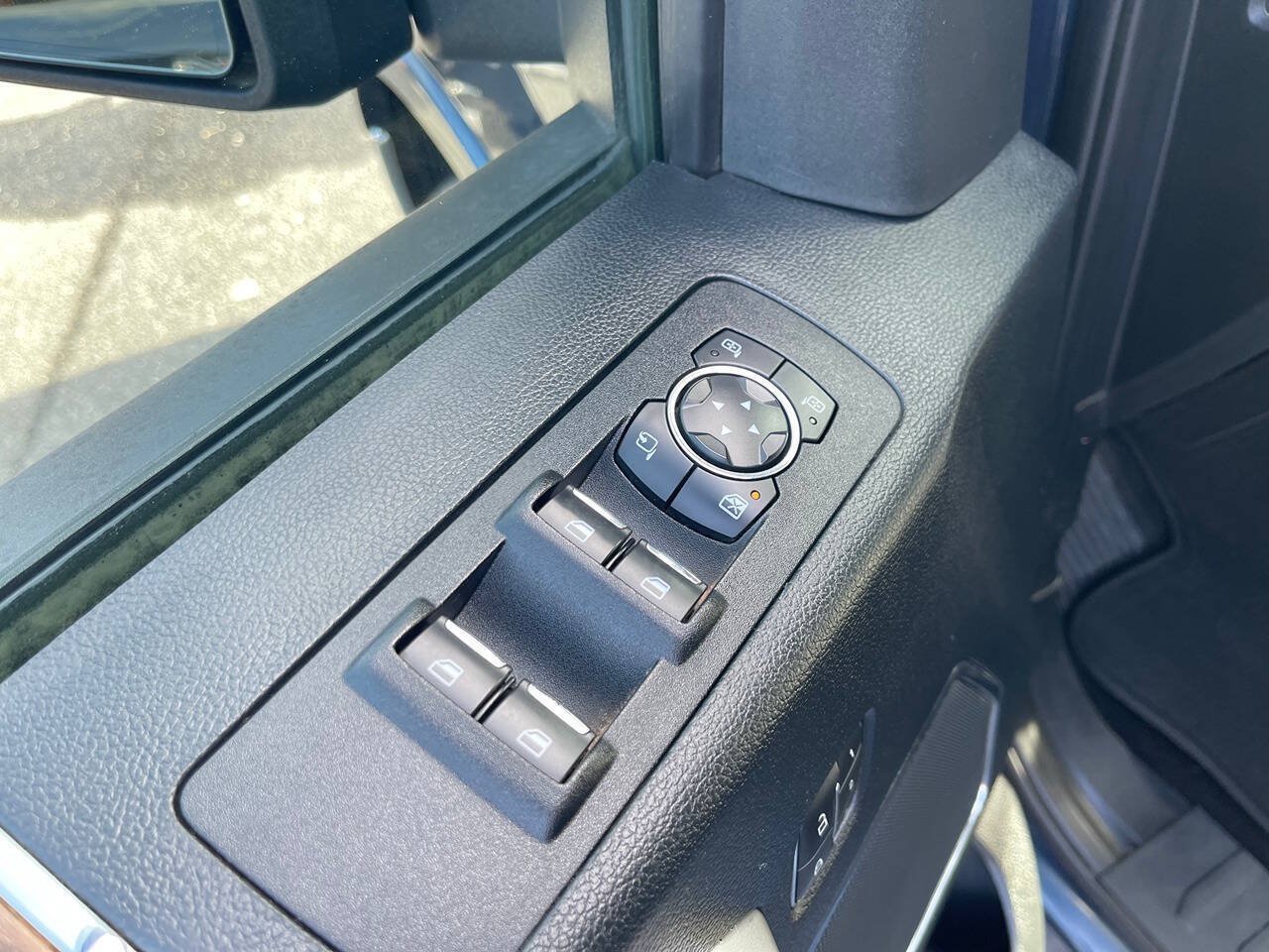 Used 2019 Ford F150 Lariat AWD/4WD image 22