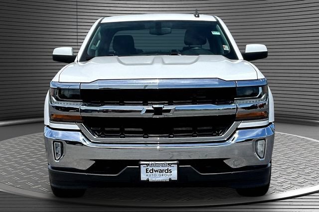 Used 2018 Chevrolet Silverado 1500 LT w/ All Star Edition AWD/4WD image 2