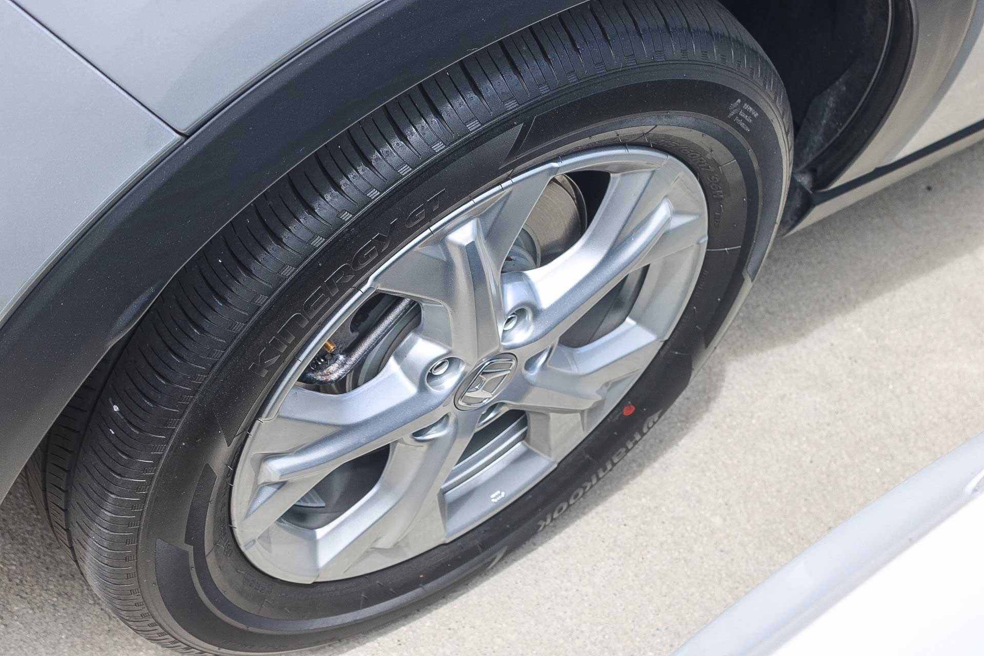 Certified 2025 Honda HR-V LX image 16