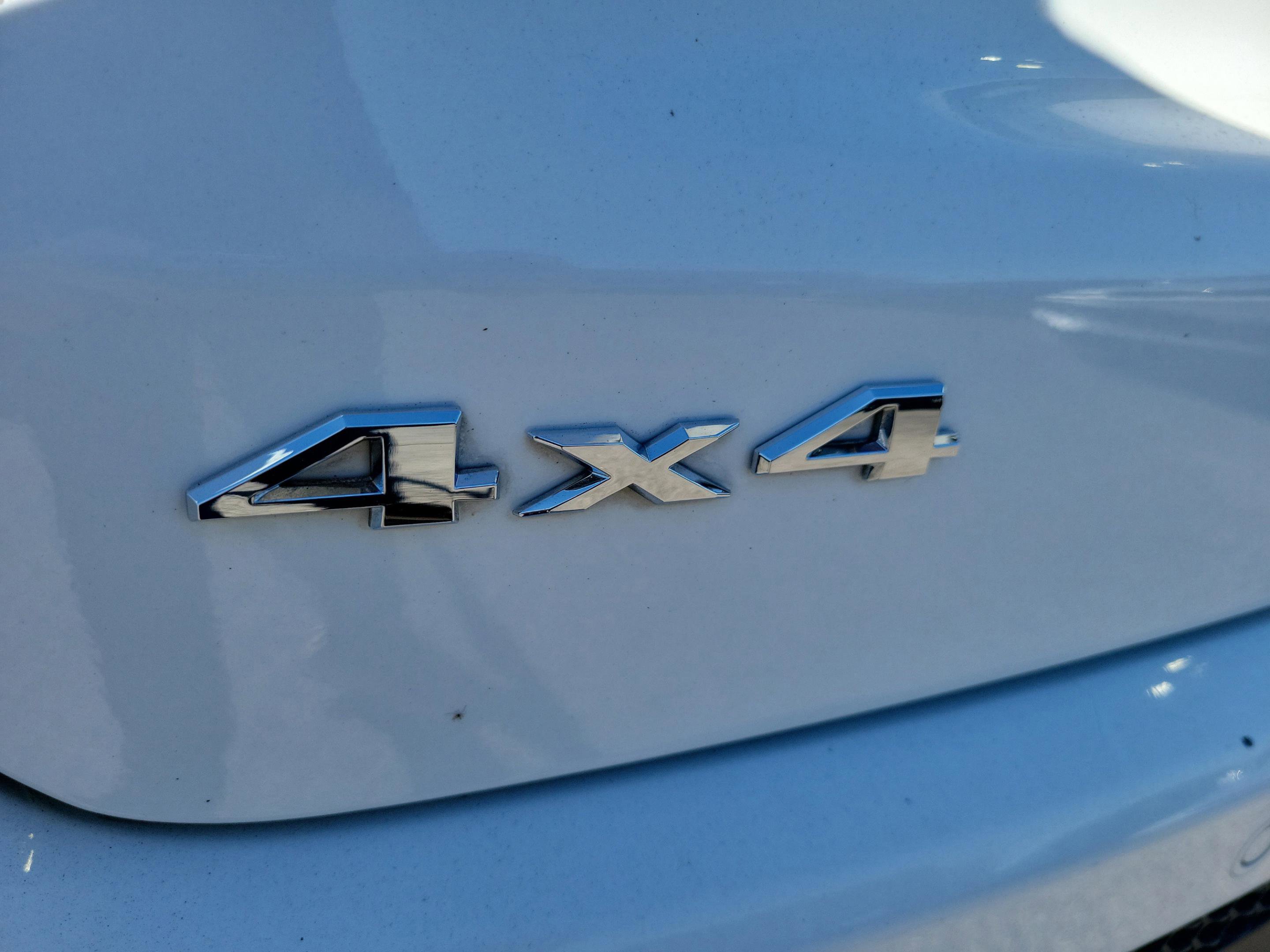 Used 2024 Jeep Compass Limited image 9