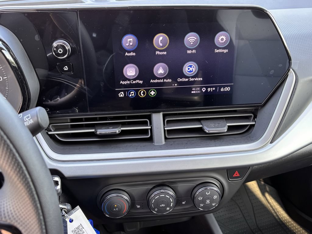 New 2026 Chevrolet Trax LS w/ LS Convenience Package FWD image 10