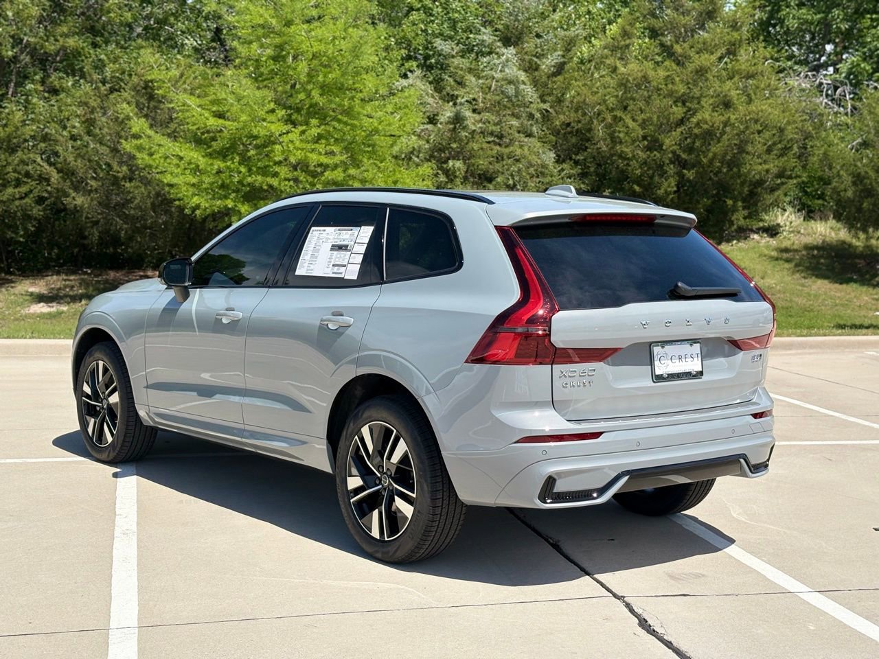 New 2026 Volvo XC60 B5 Core w/ Protection Package Premier AWD/4WD image 5