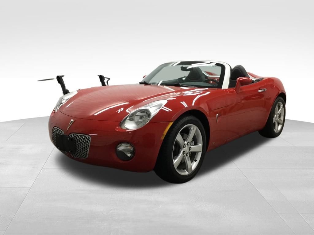 Used 2007 Pontiac Solstice Convertible w/ Premium Package image 3