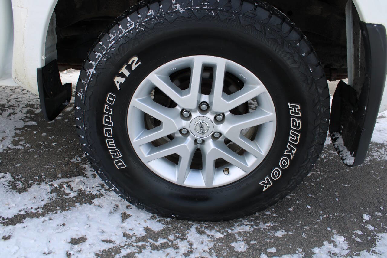 Used 2016 Nissan Frontier SV w/ SV Value Truck Package image 15