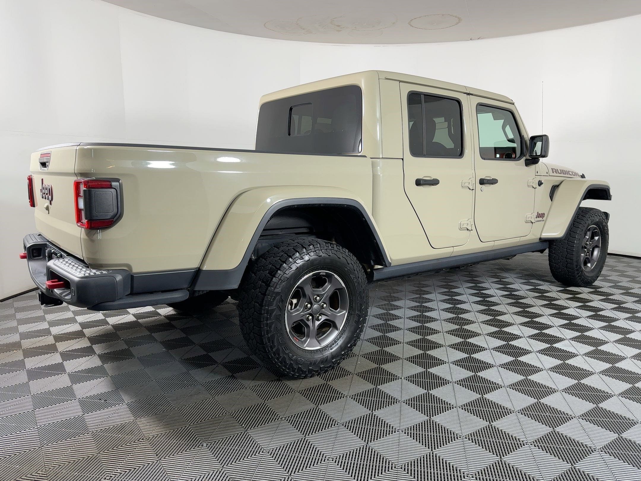 Used 2020 Jeep Gladiator Rubicon image 8