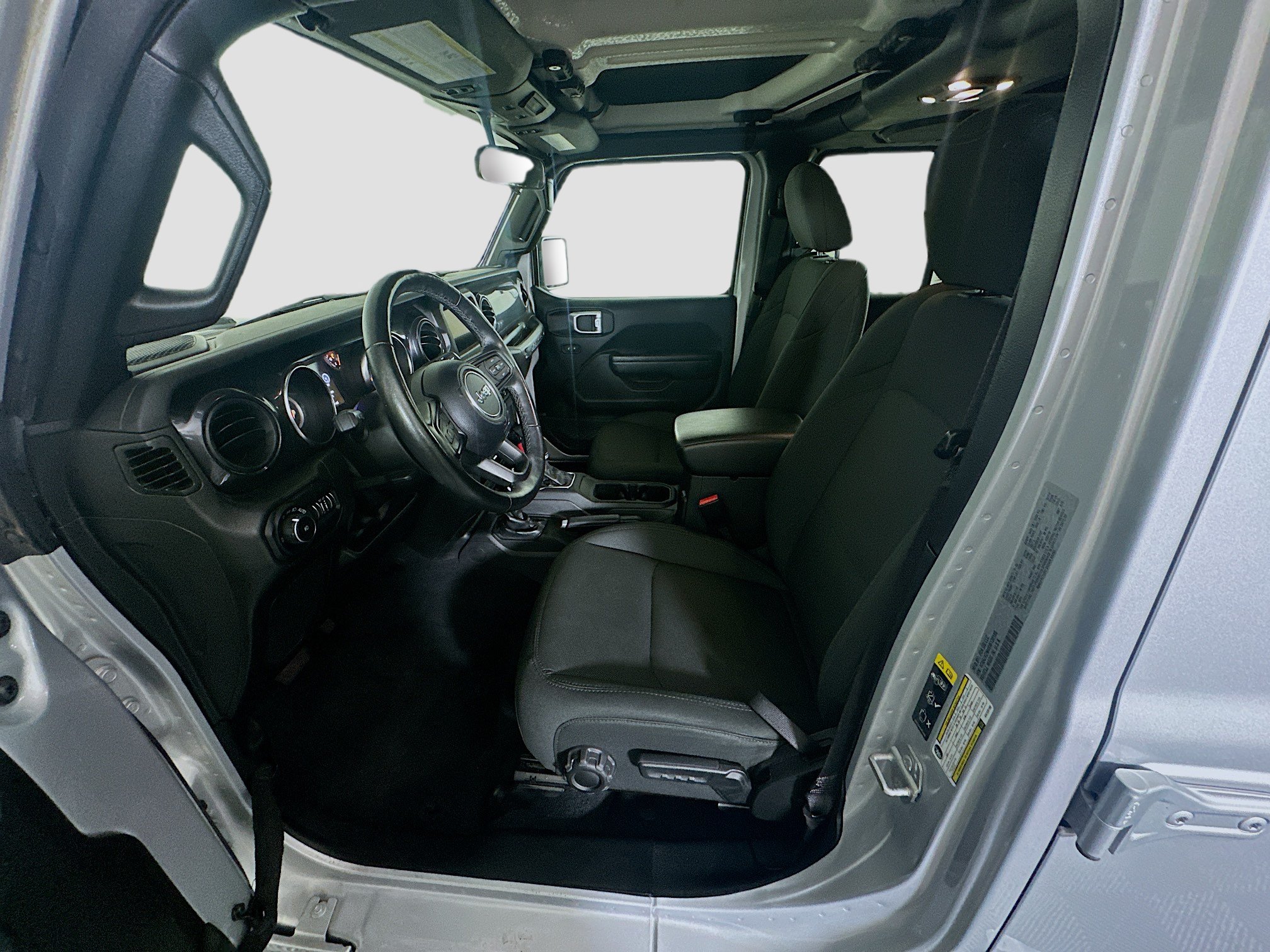 Used 2022 Jeep Wrangler Unlimited Sport AWD/4WD image 13