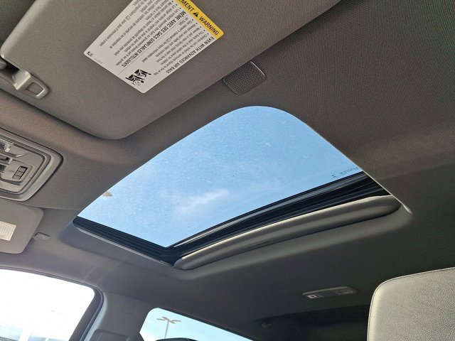 Used 2022 Chevrolet Silverado 1500 RST w/ Convenience Package II image 14