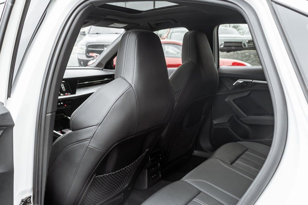 Used 2022 Audi S3 Premium image 29