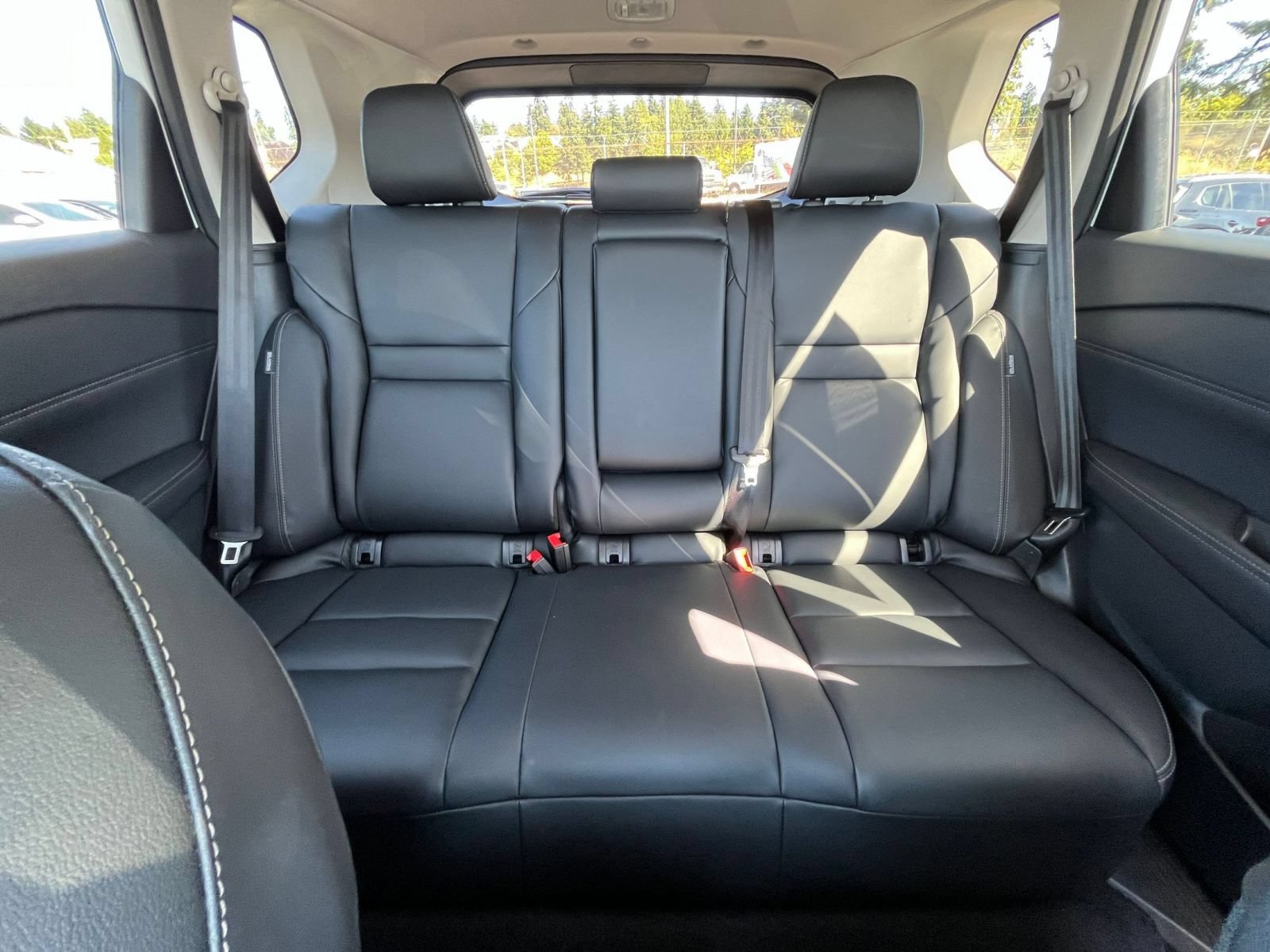Used 2026 Nissan Rogue SL AWD/4WD image 36