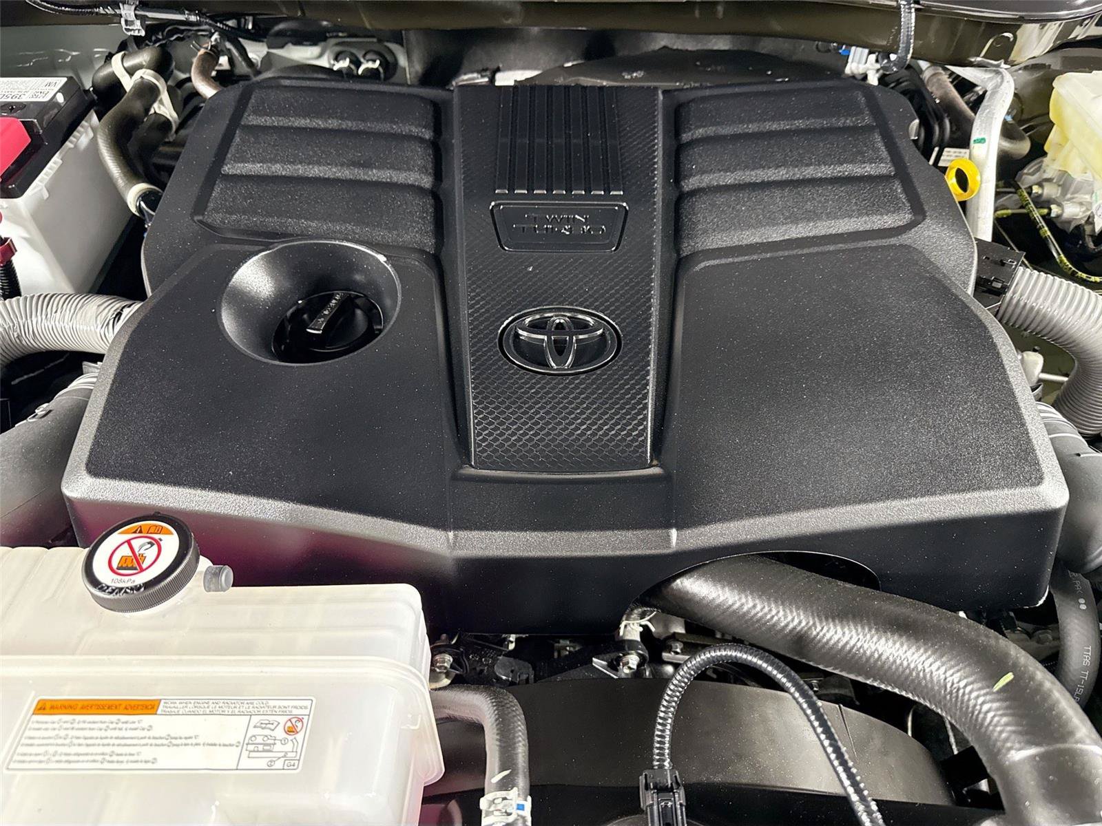 Used 2024 Toyota Tundra SR5 w/ TRD Off-Road Package AWD/4WD image 41