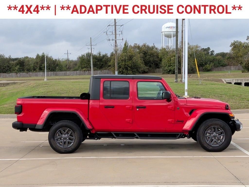 Used 2024 Jeep Gladiator Sport image 10
