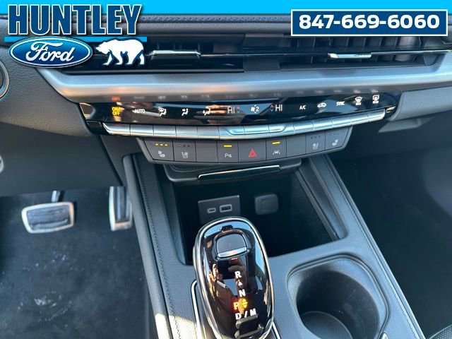 Used 2024 Cadillac XT4 Sport image 24