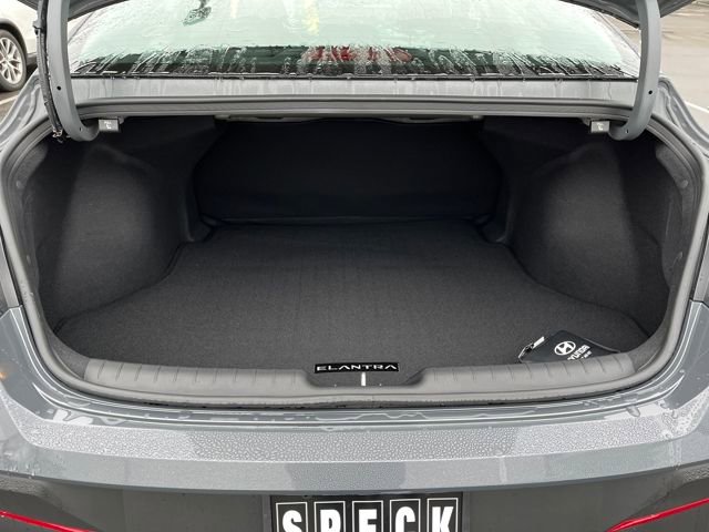 New 2026 Hyundai Elantra Blue image 12