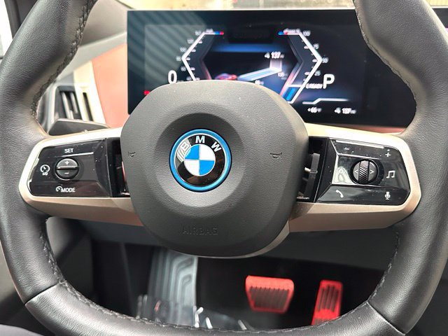 Used 2023 BMW iX M60 w/ Executive Package AWD/4WD image 17