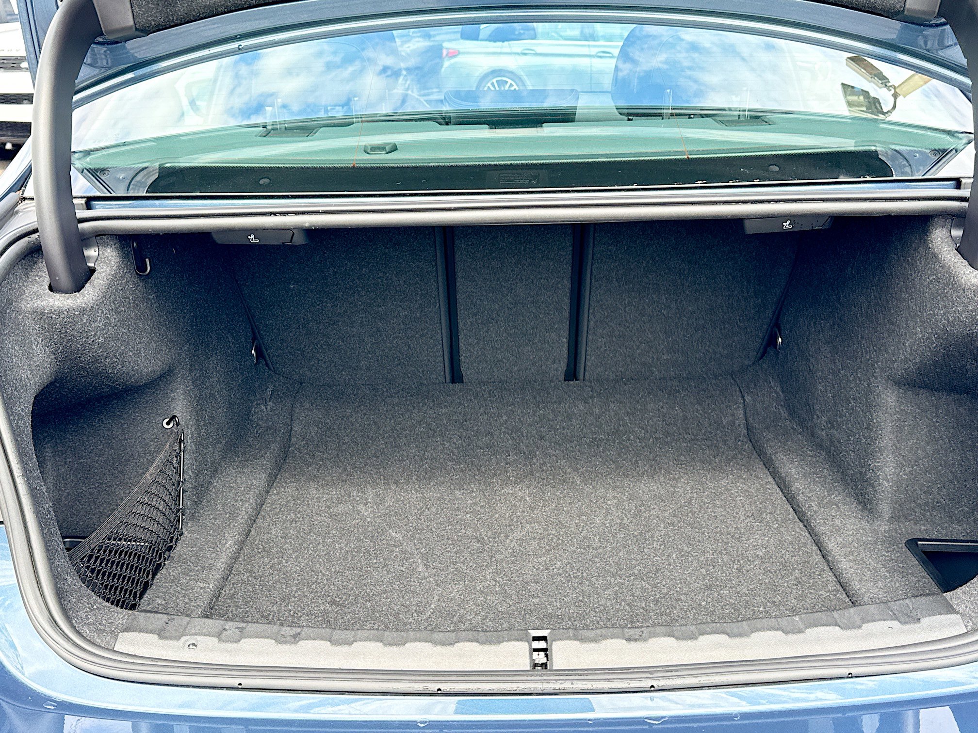 Used 2025 BMW 330i Sedan RWD image 12