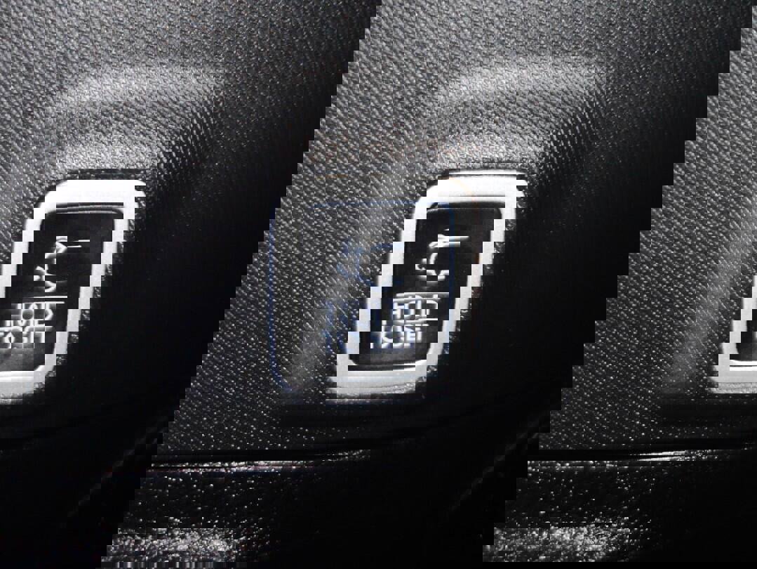 Certified 2024 Jeep Grand Cherokee Limited w/ Black Appearance Package image 20