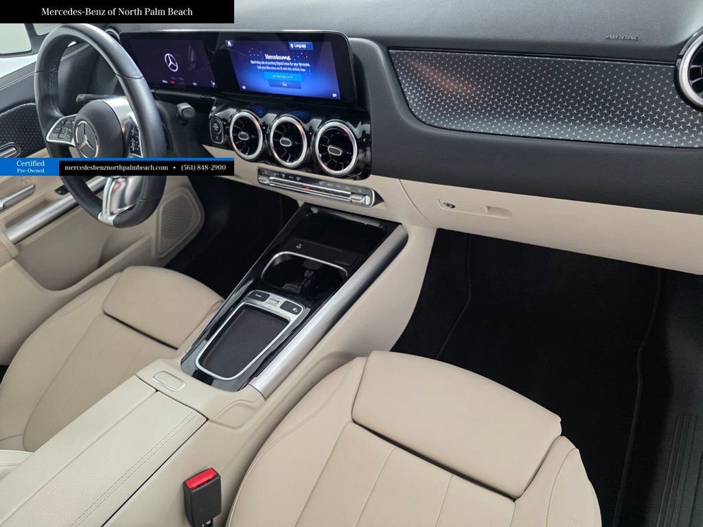 Certified 2025 Mercedes-Benz GLA 250 4MATIC image 29