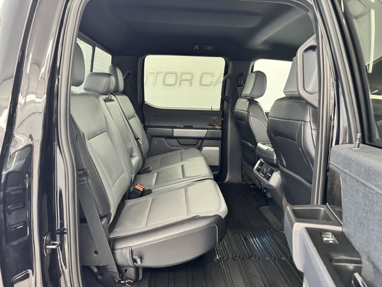 Used 2022 Ford F150 Lightning Lariat AWD/4WD image 16