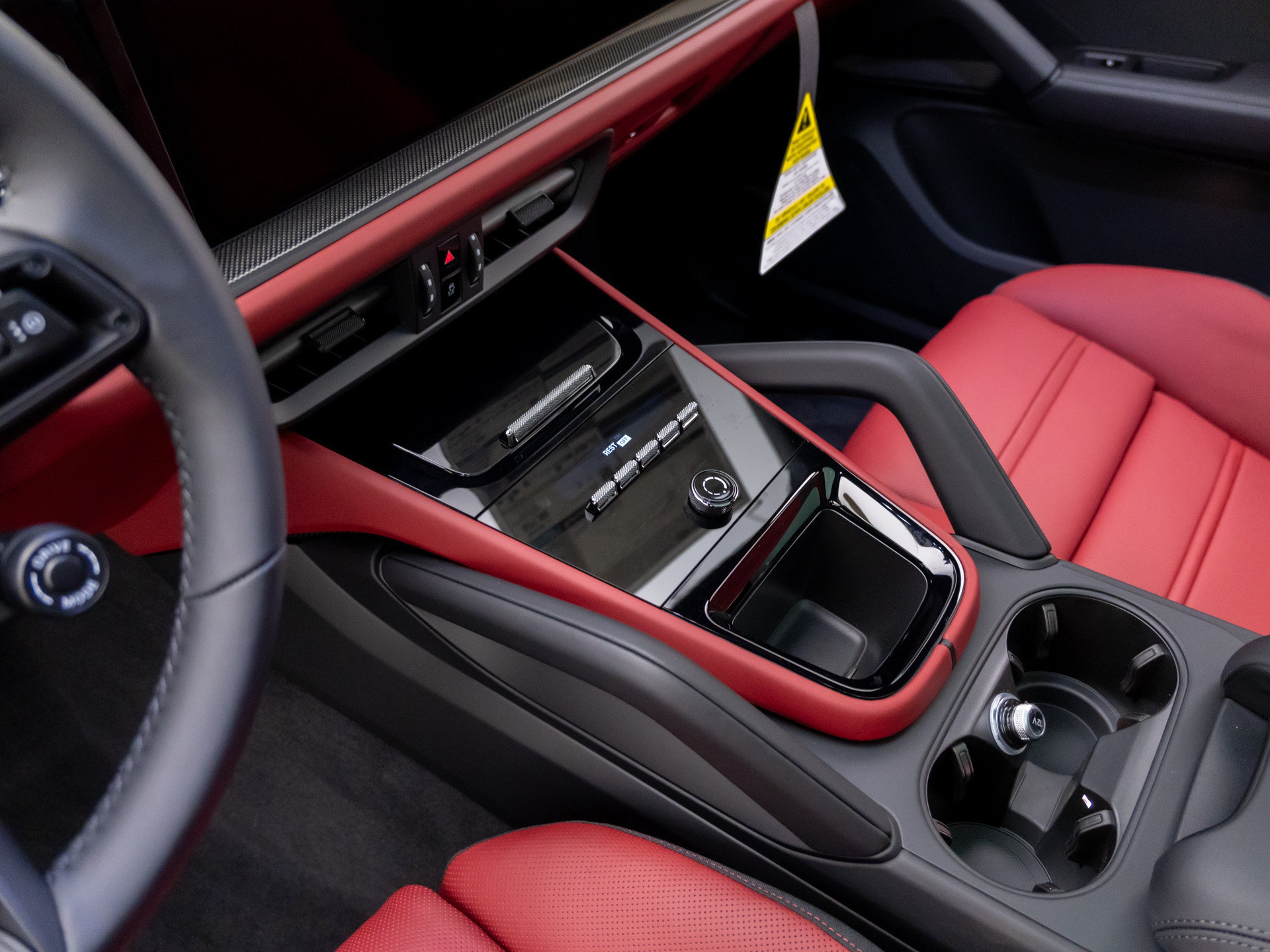 New 2026 Porsche Cayenne GTS AWD/4WD image 13
