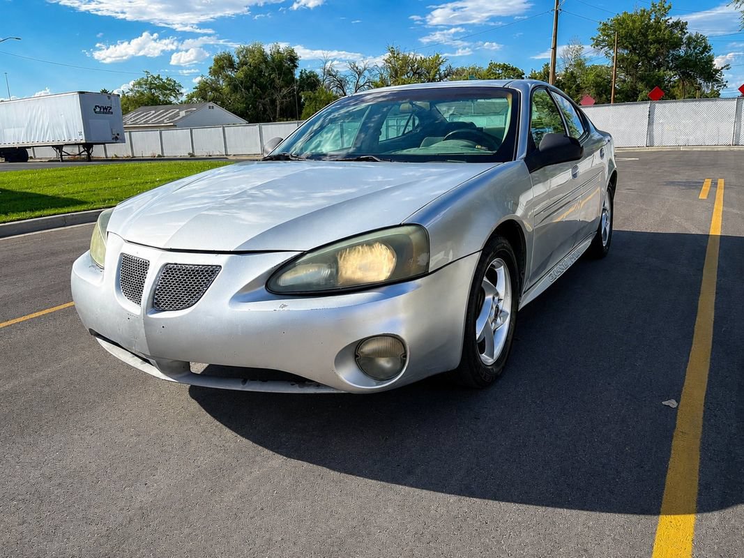 Used 2004 Pontiac Grand Prix GTP FWD image 1