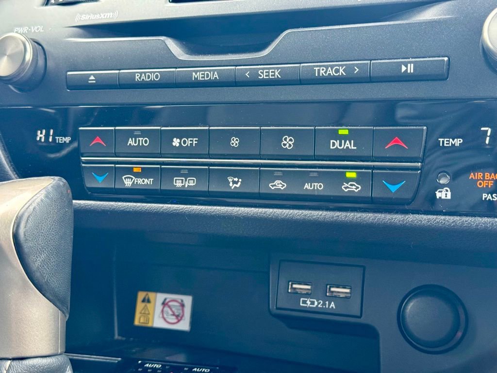 Used 2022 Lexus RX 450h AWD w/ Premium Package image 19