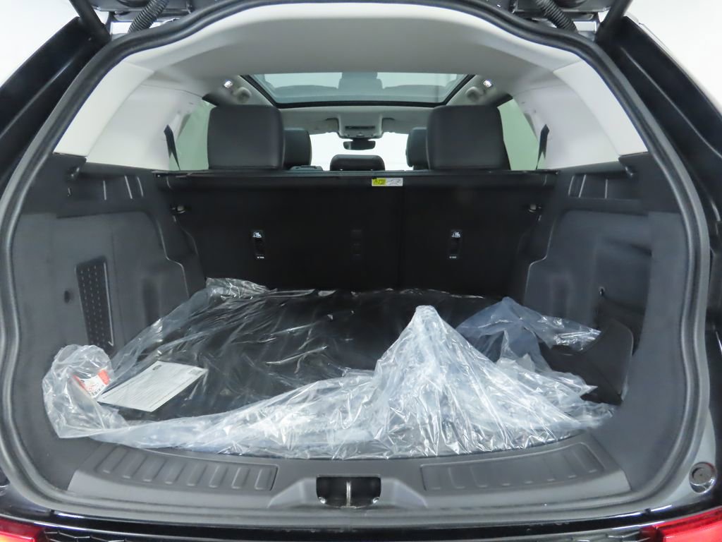 Used 2025 Land Rover Discovery Sport S image 29