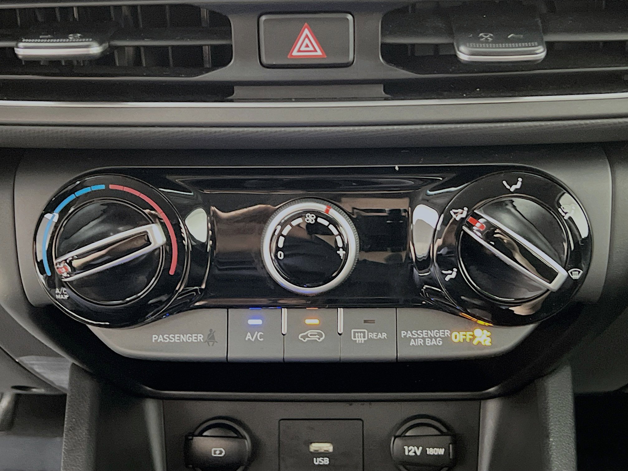 Used 2023 Hyundai Kona SEL w/ Cargo Package image 26