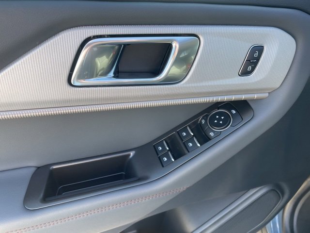 New 2026 Ford Explorer Active image 19
