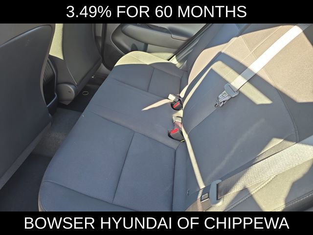 New 2026 Hyundai Kona SE image 5