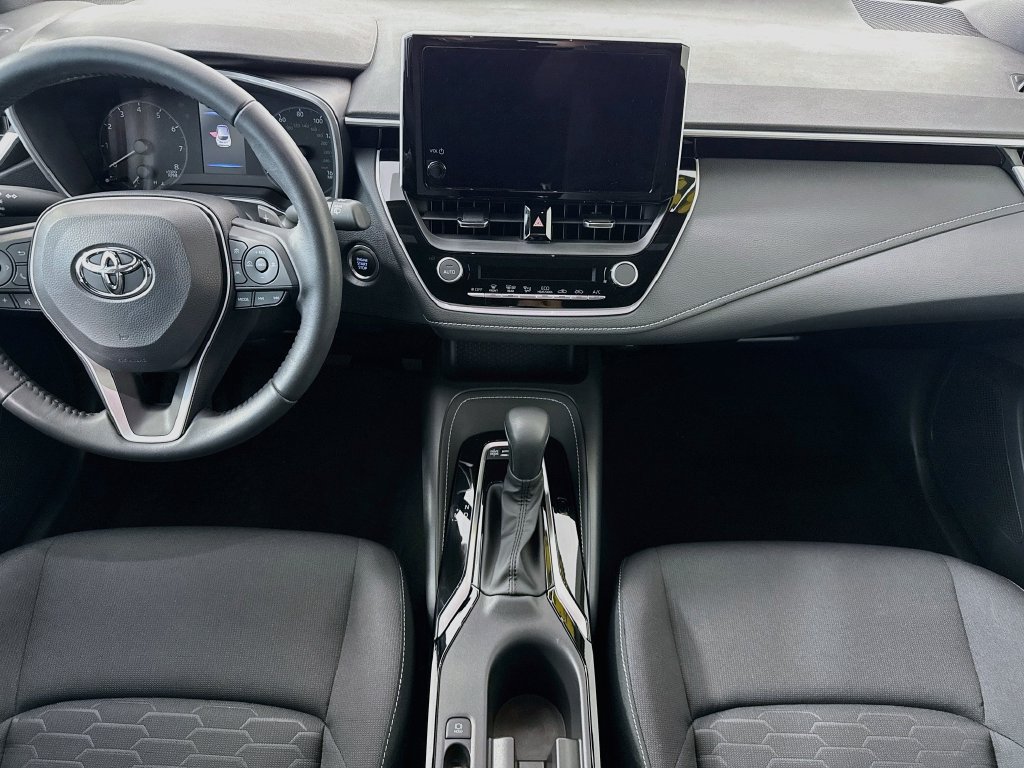 Used 2025 Toyota Corolla SE FWD image 14