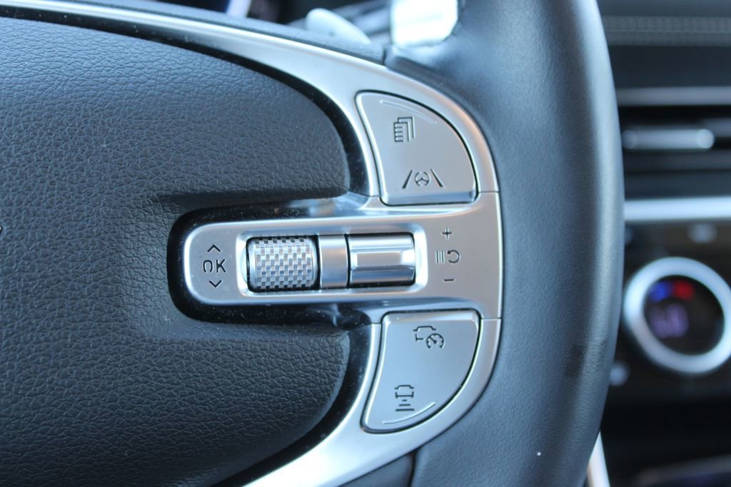 Used 2023 Genesis GV80 2.5T w/ Prestige 20" Package image 34