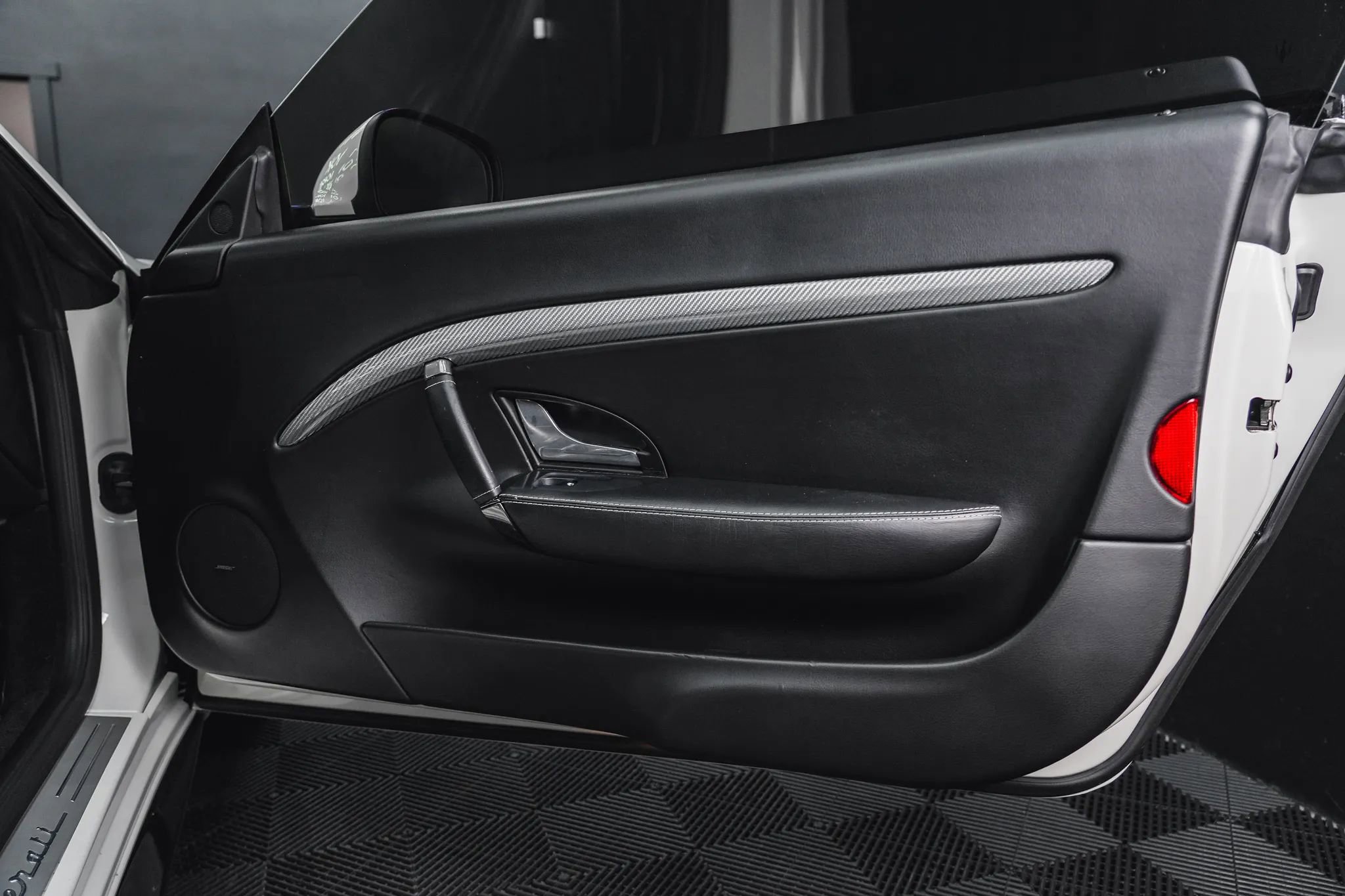 Used 2015 Maserati GranTurismo Sport image 43