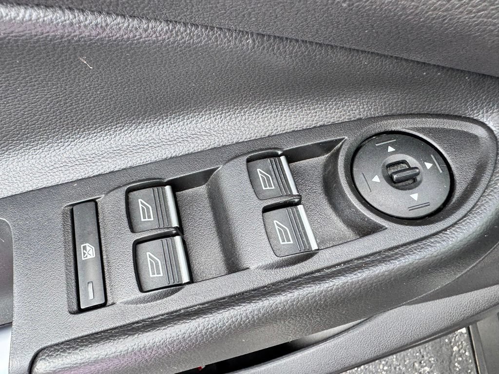 Certified 2017 Ford Escape Titanium FWD image 16