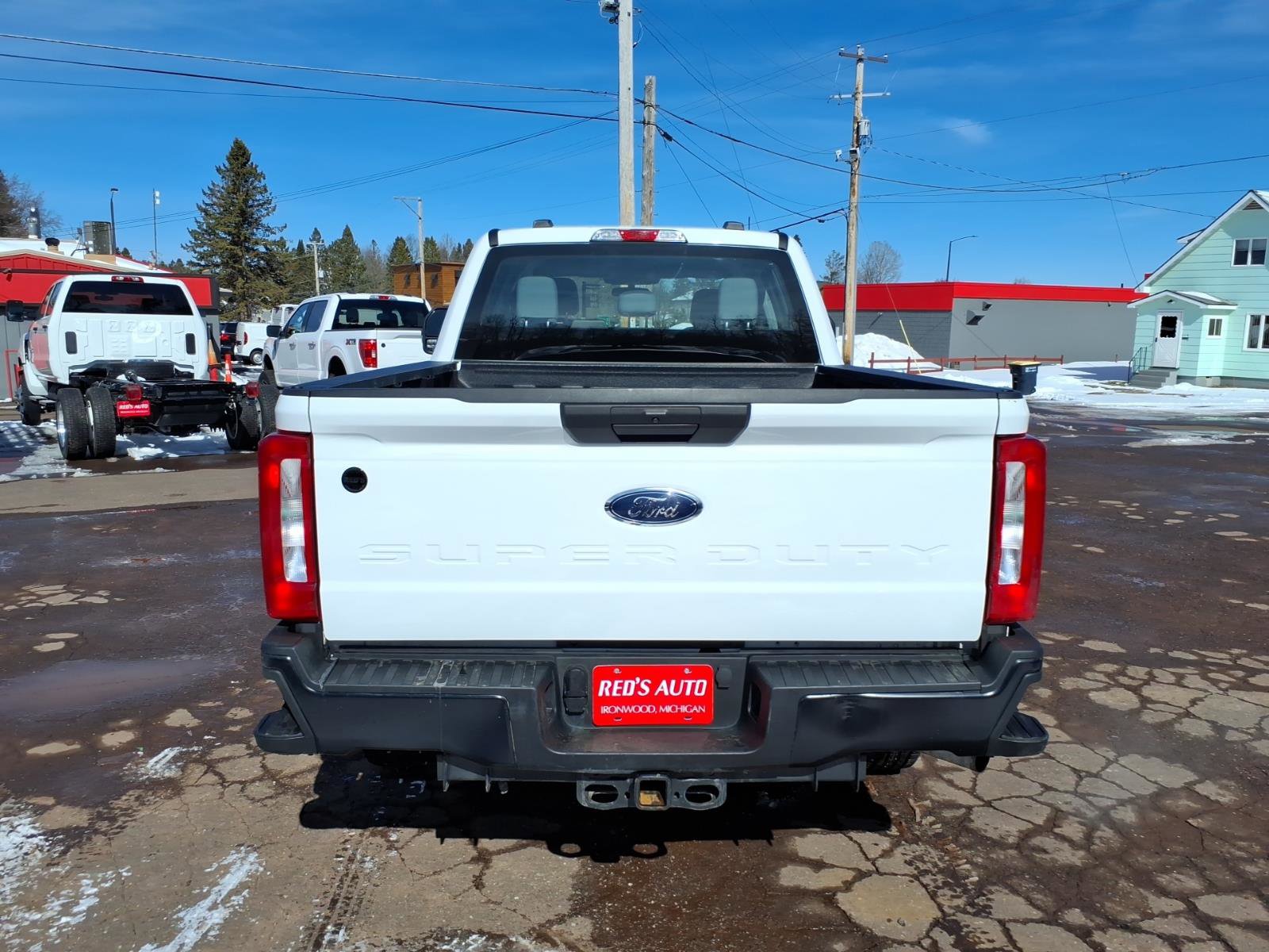 Used 2024 Ford F350 XL image 5