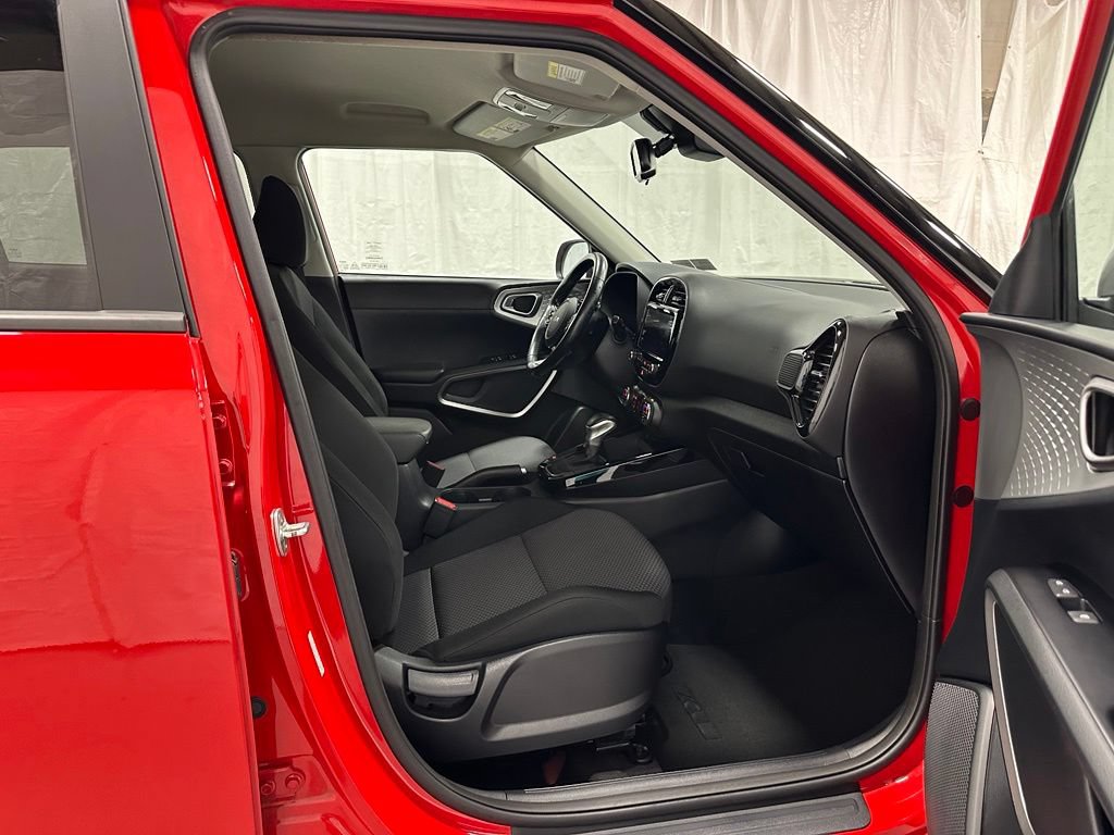 Used 2022 Kia Soul X-Line FWD image 52