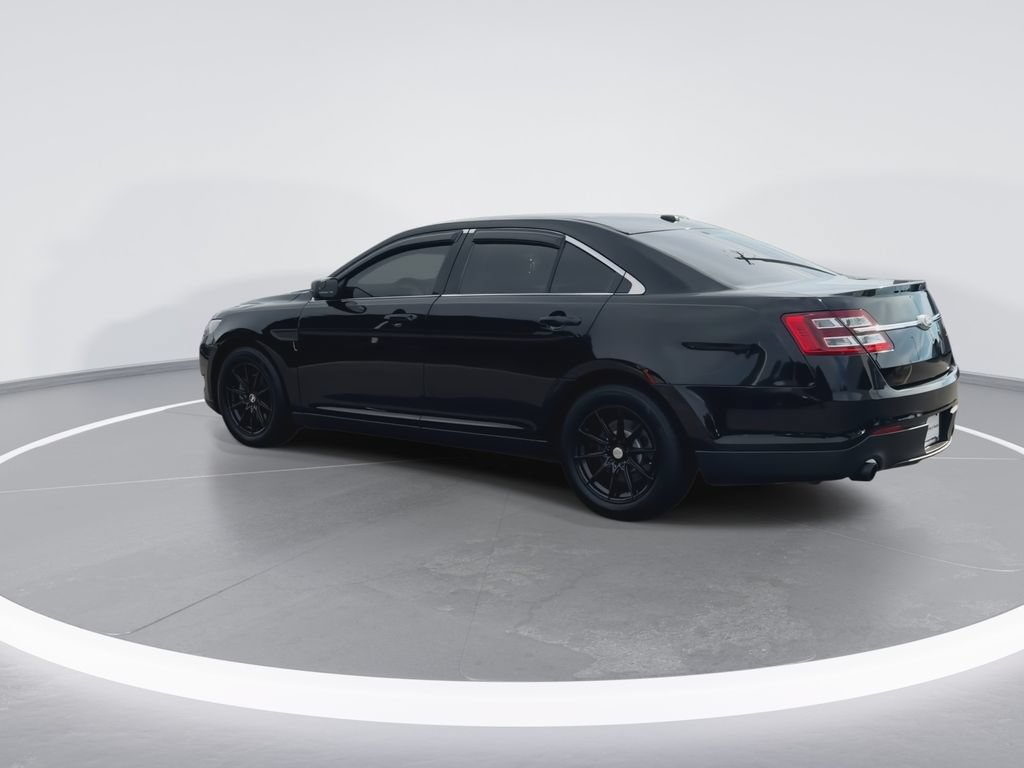 Used 2019 Ford Taurus SE FWD image 6
