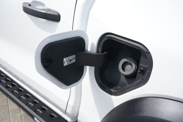 Used 2024 Chevrolet Colorado Trail Boss w/ Technology Package image 15