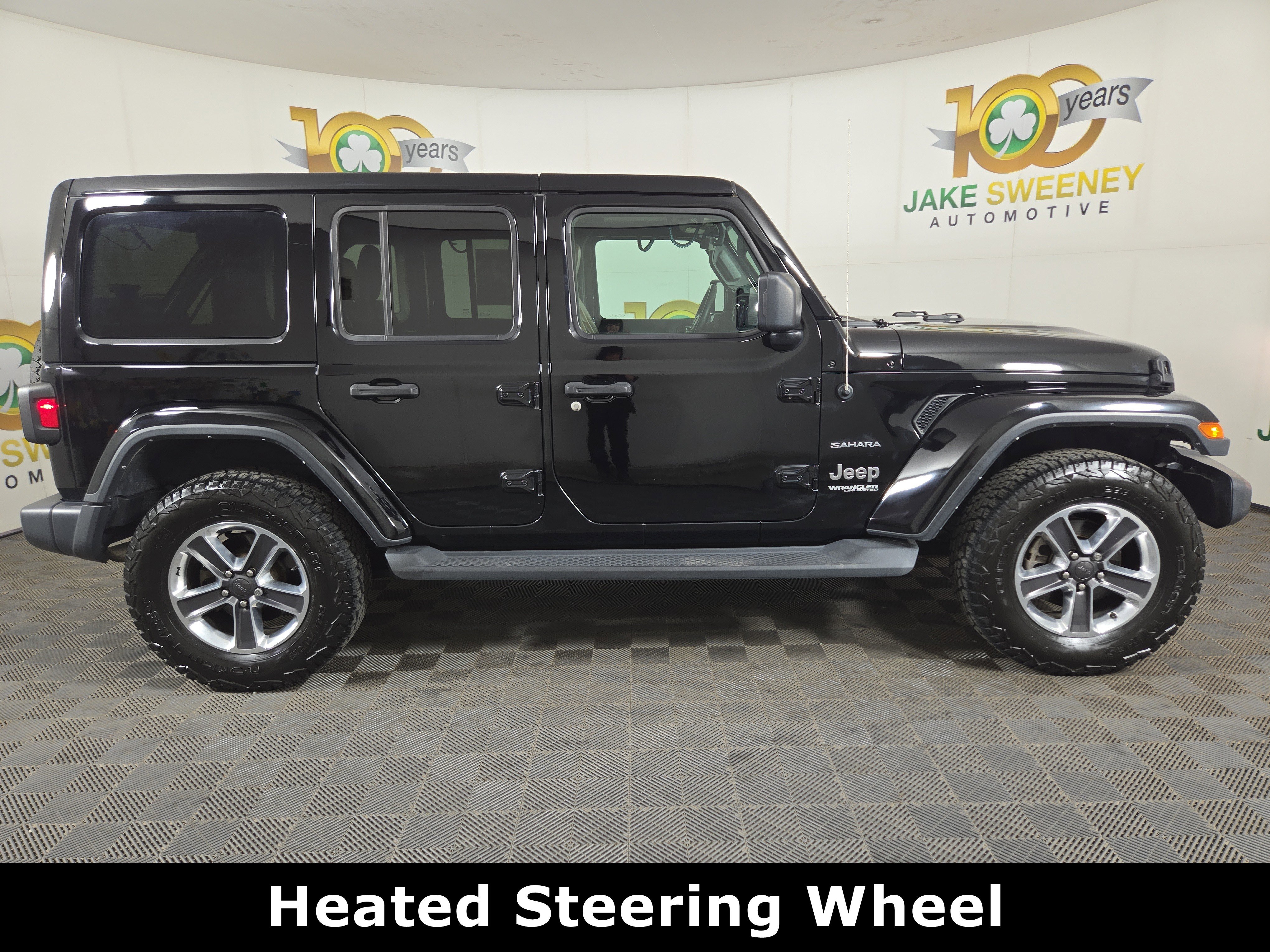 Used 2020 Jeep Wrangler Unlimited Sahara AWD/4WD image 10