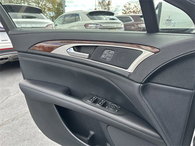 Used 2019 Lincoln MKZ Reserve image 30