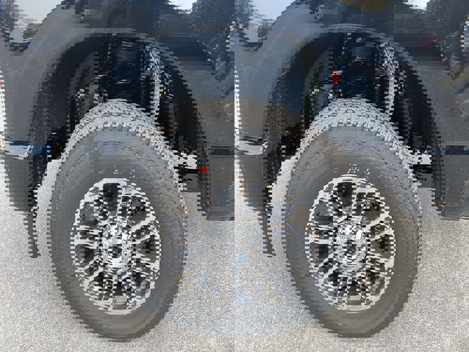 New 2026 Ford F350 Platinum w/ Platinum Plus Package image 9