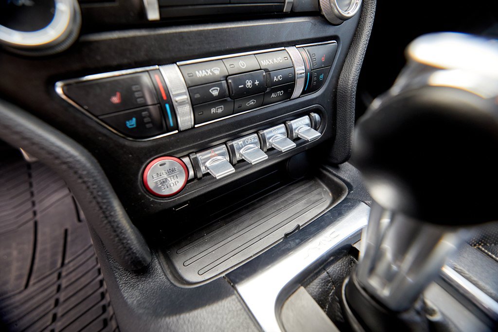 Used 2021 Ford Mustang Premium RWD image 16