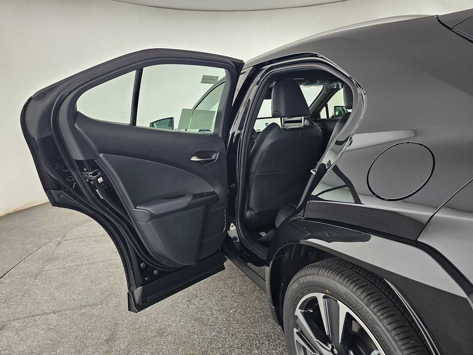 New 2026 Lexus UX 300h AWD w/ Cold Area Package image 15