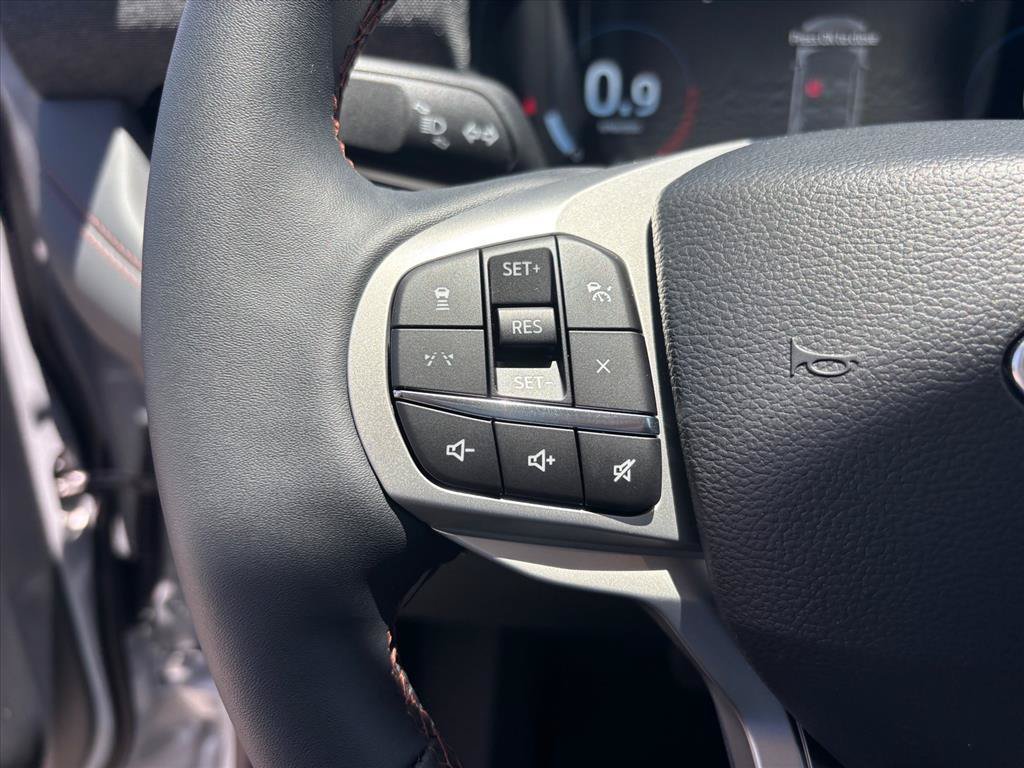 New 2026 Ford Explorer Active RWD image 16