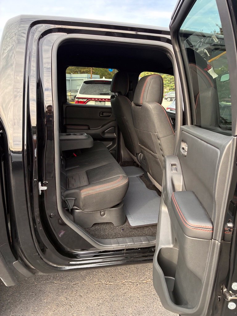 Used 2026 Nissan Frontier PRO-4X AWD/4WD image 22