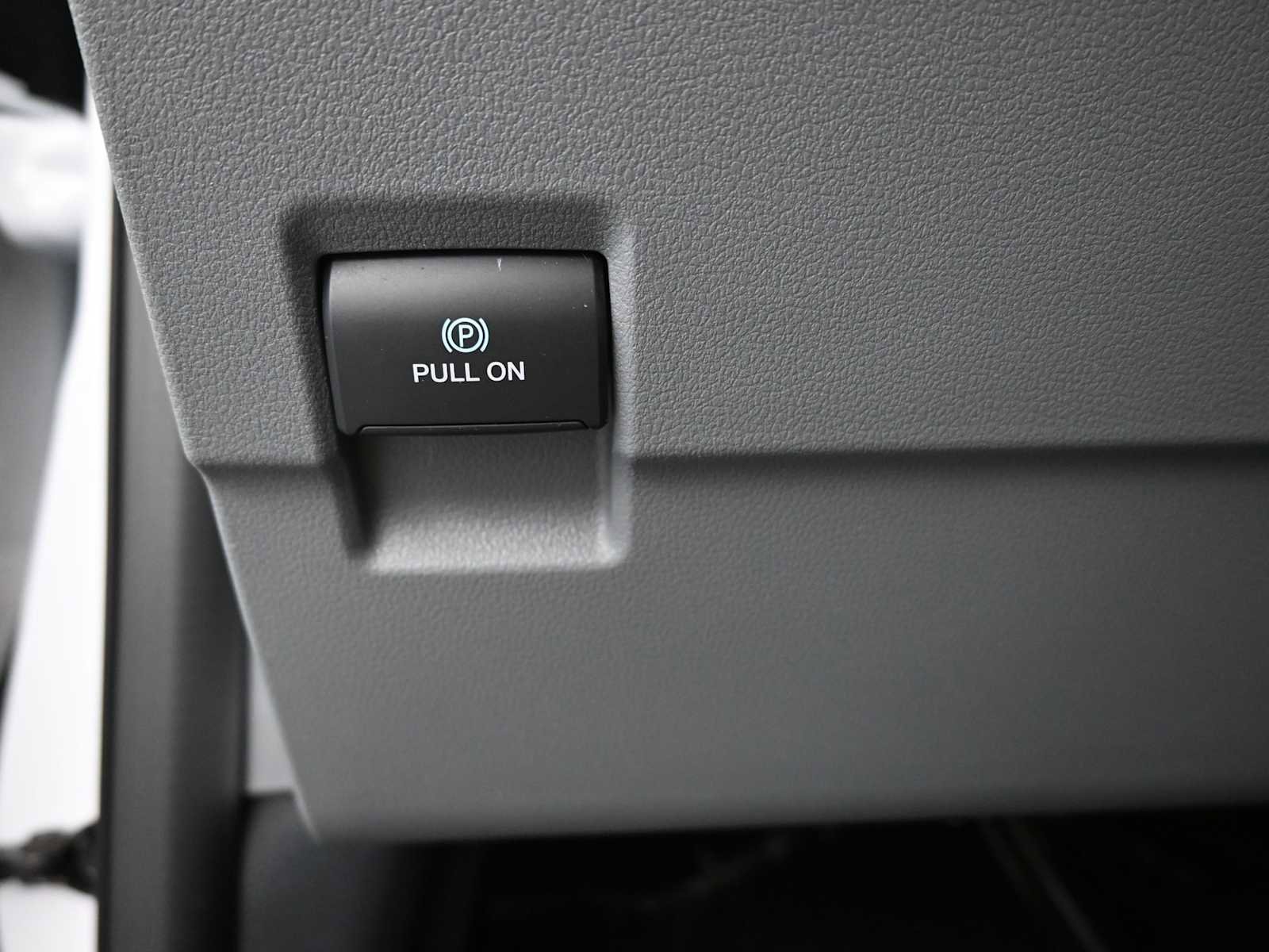 Used 2025 Ford F250 XLT image 30