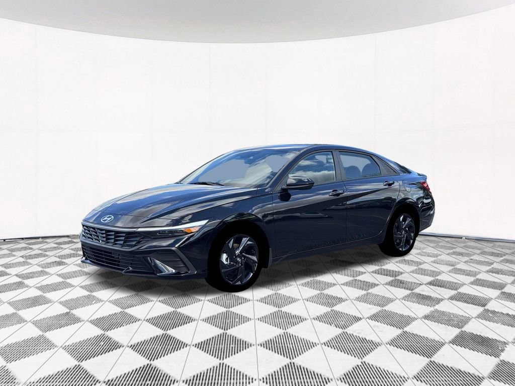 New 2026 Hyundai Elantra Sport FWD image 2