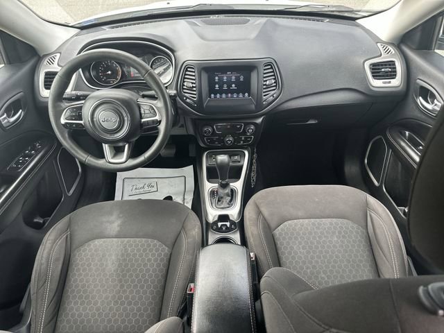 Used 2021 Jeep Compass Sport image 27