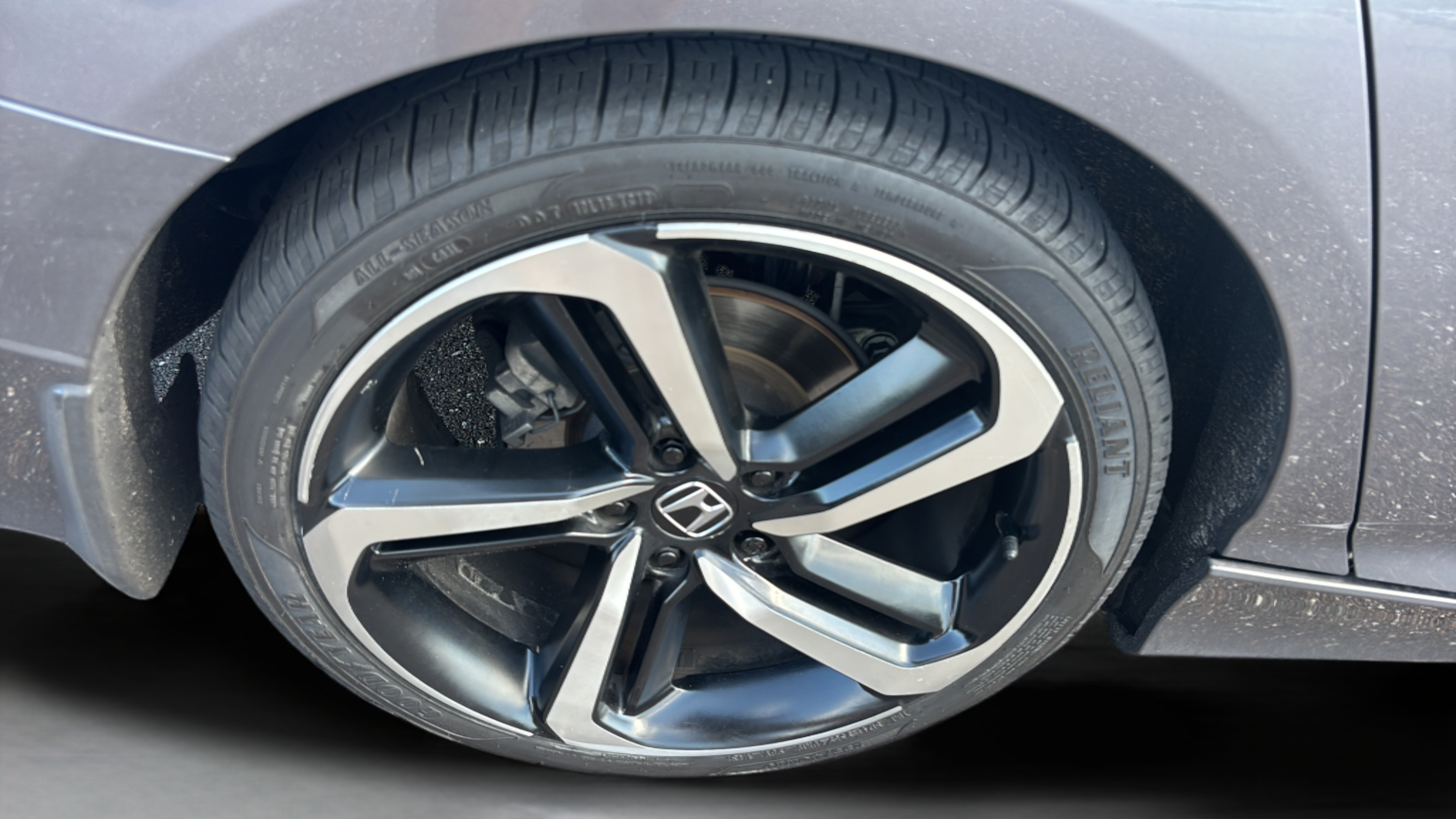 Used 2018 Honda Accord Sport image 32